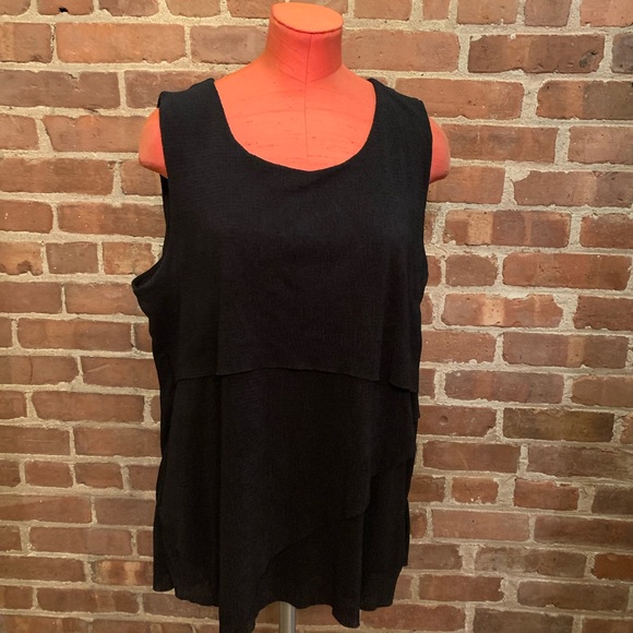 Chico's Tops - Chico’s black size 3 sleeveless layered shell